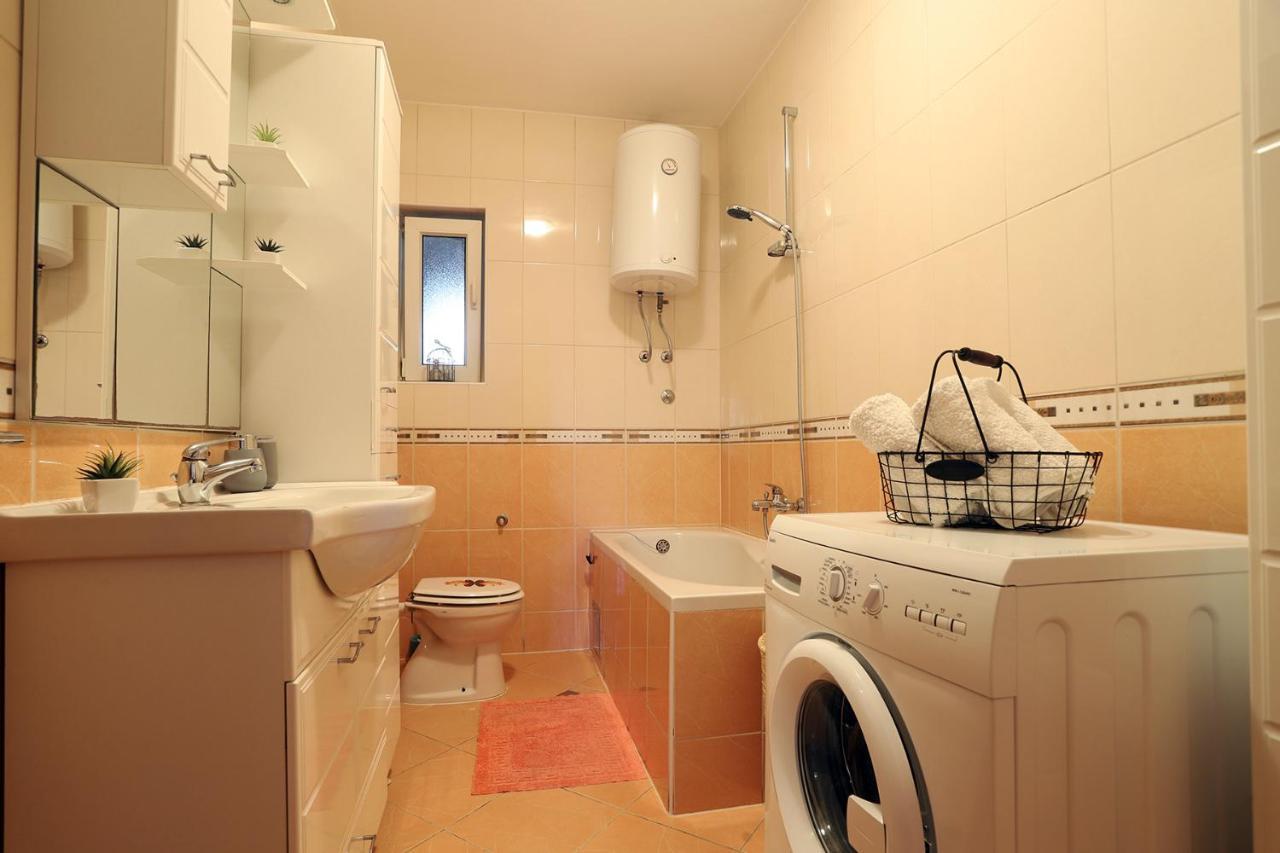 Stone Sun Apartman Kaštela Kültér fotó